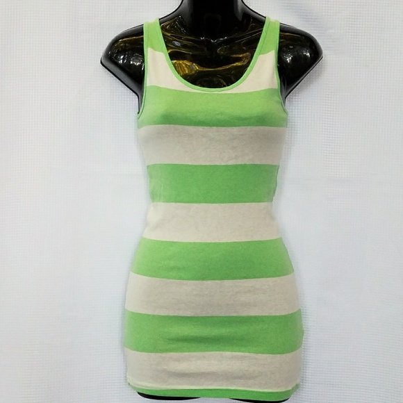 Divided By H&M Bundle Tanks Size US 6 - Picture 3 of 8